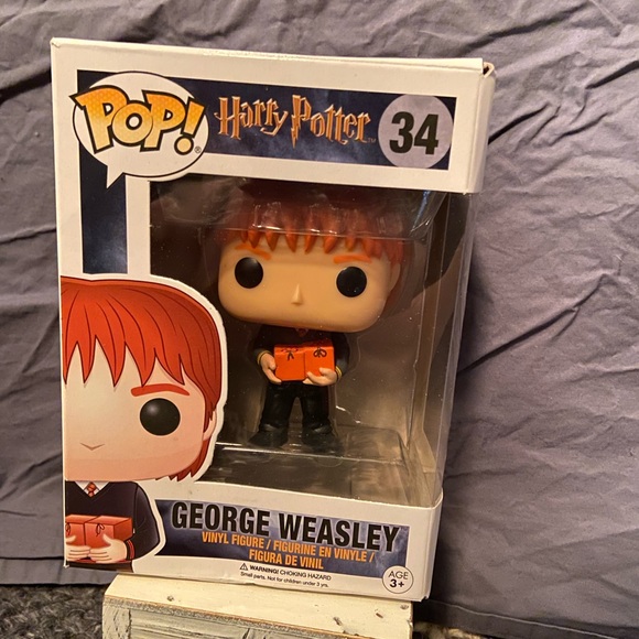 George Weasley Funko Pop figure - Picture 3 of 7